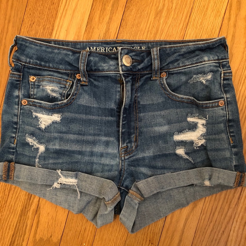 American Eagle short shorts